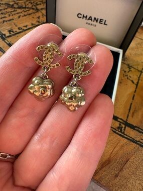 CHANEL champagne Gold Camellia Drop Earrings with CC Logo